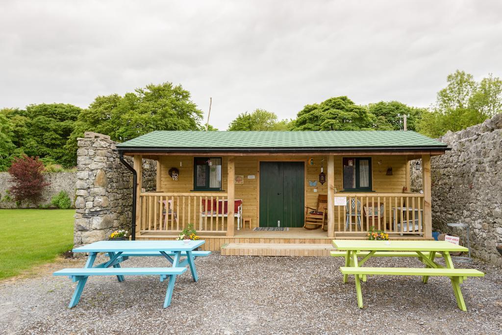 Hôtel Galway Glamping à Tuam Extérieur photo